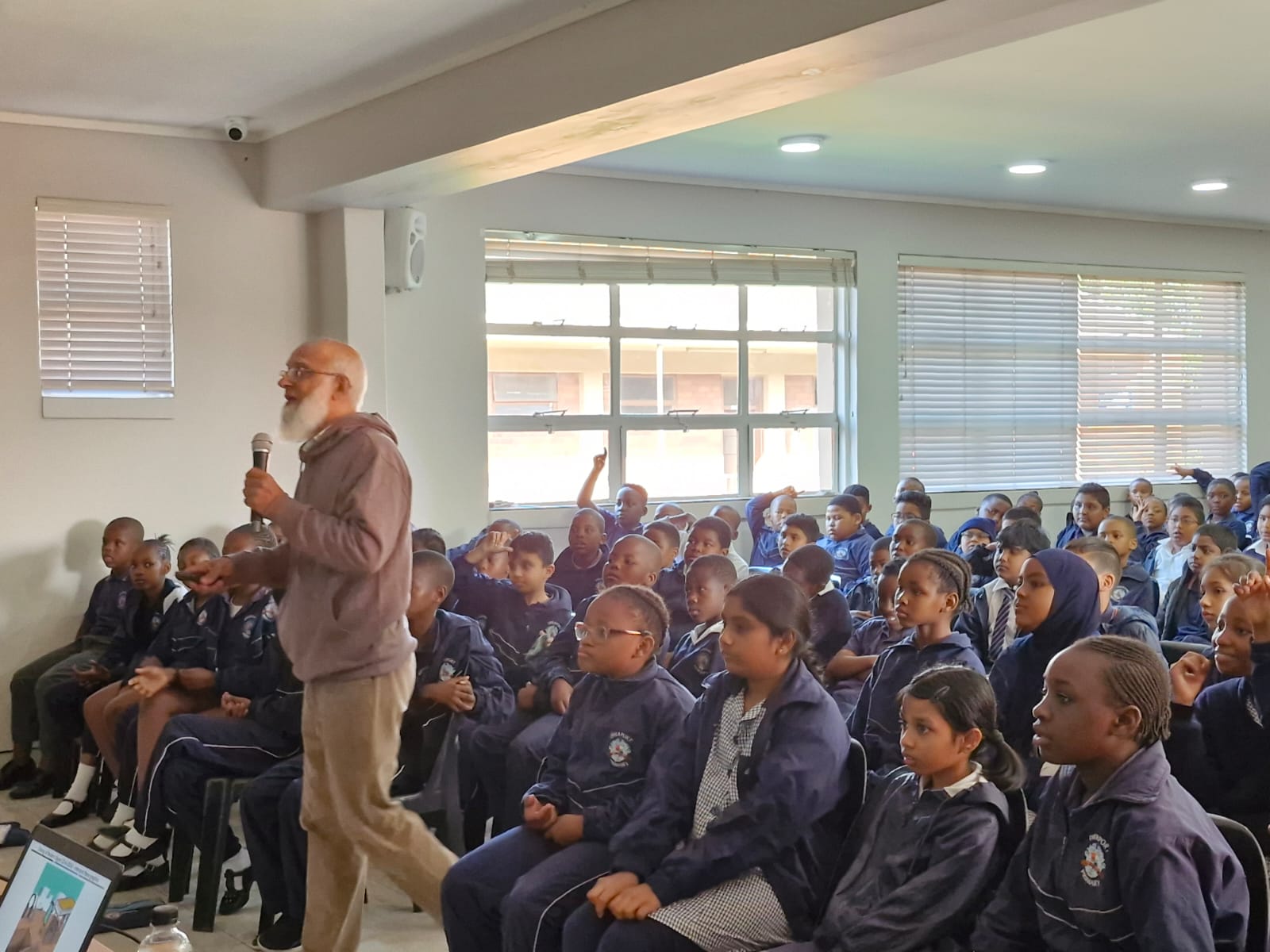 We Love Reading Programme - Photo 12